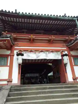 手向山八幡宮の本殿・本堂