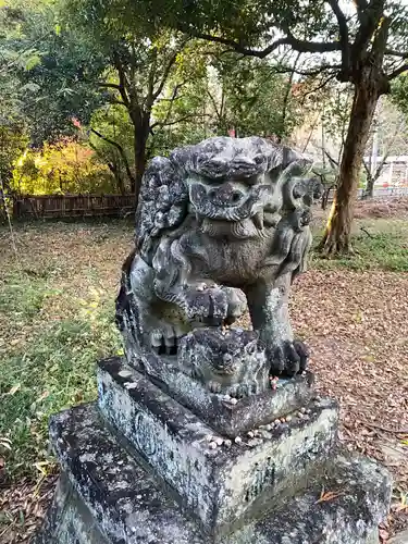 青葉神社の狛犬