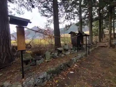 山家神社の末社・摂社