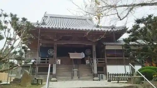 大日寺の本殿・本堂