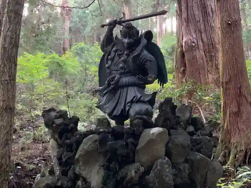 最乗寺（道了尊）の狛犬