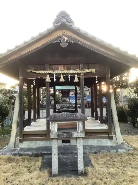 須賀神社の本殿・本堂