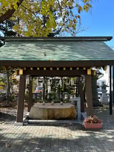 烈々布神社の手水舎