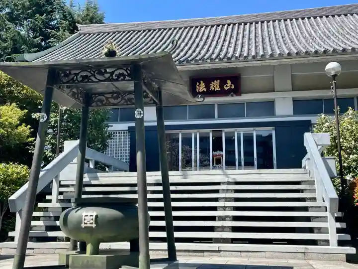 本立寺の{uncategorized: "未分類", other: "その他", undefined: "問題あり", building: "その他建物", grave: "お墓", sacred_gate: "鳥居", guardian: "狛犬", statue: "像", buddha: "仏像", history: "歴史", nature: "自然", garden: "庭園", animal: "動物", pagoda: "塔", temizu: "手水舎", mountain_gate: "山門・神門", sanctuary: "本殿・本堂", subordinate: "末社・摂社", art: "芸術", scenery: "景色", jizo: "地蔵", ema: "絵馬", goshuin: "御朱印", omikuji: "おみくじ", items: "授与品その他", amulet: "お守り", goshuincho: "御朱印帳", eats: "食事", festival: "お祭り", votive_dance: "神楽", shichigosan: "七五三参", wedding: "結婚式", experience: "体験その他", initially: "初詣", around: "周辺", anti_infection: "感染症対策"}