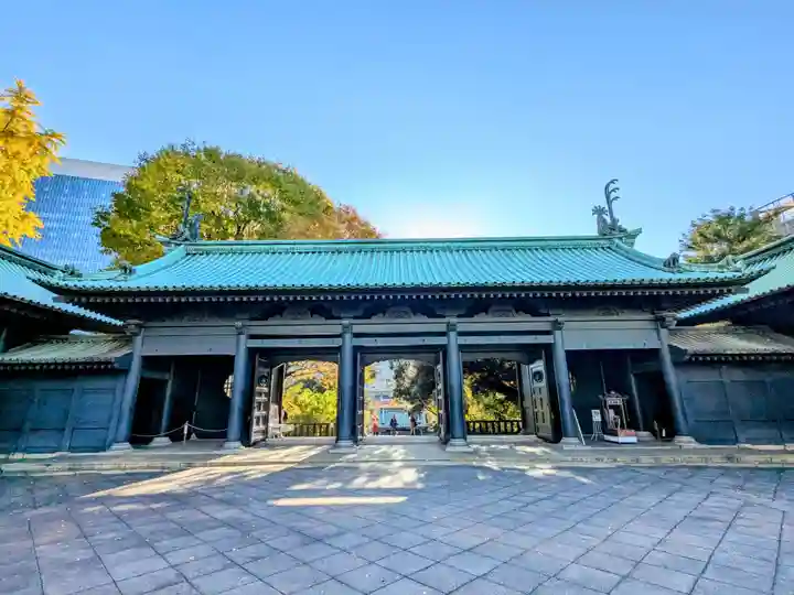 湯島聖堂の山門・神門