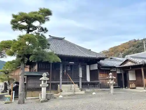 観音院の本殿・本堂