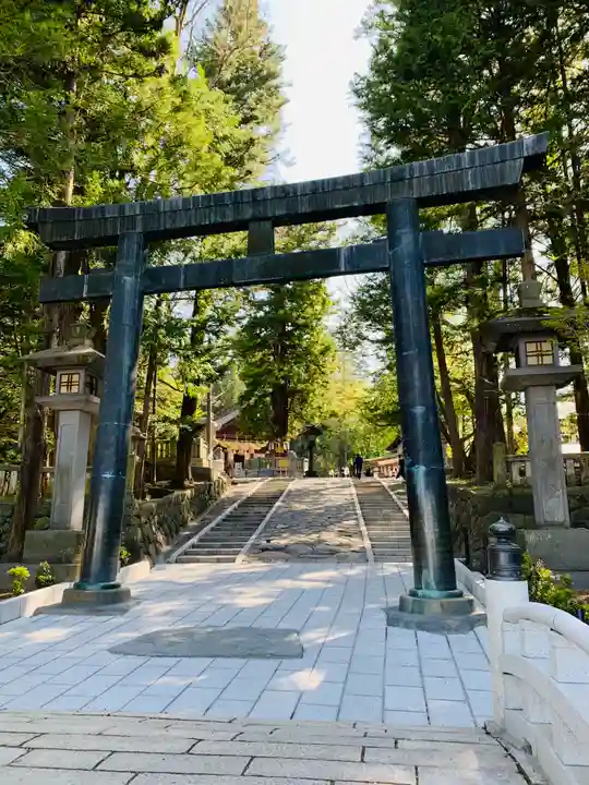 諏訪大社下社秋宮(長野県)