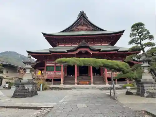 甲斐善光寺(山梨県)