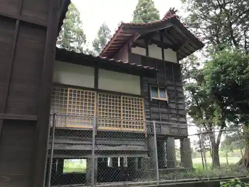 石部神社の本殿