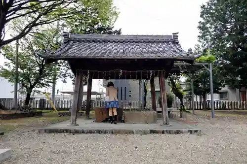 八劔社（布袋八剱神社）の手水舎