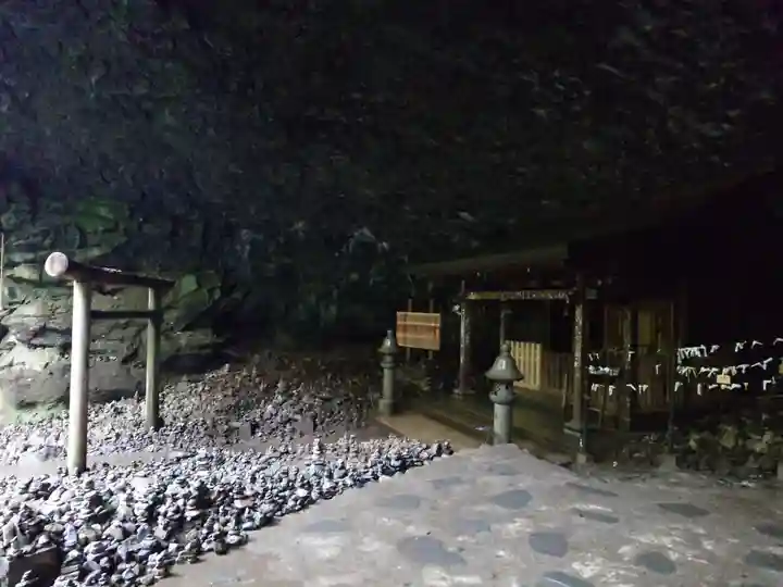 天安河原宮(宮崎県)