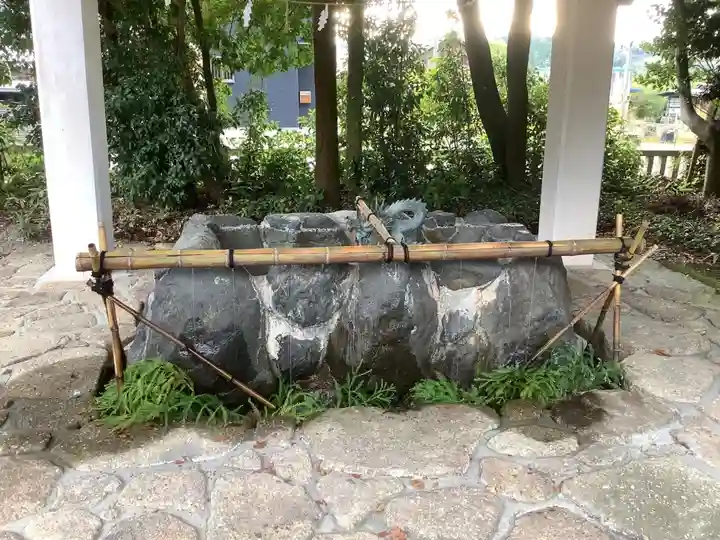 笠原神明宮の手水舎