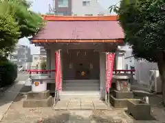 出世稲荷神社の本殿