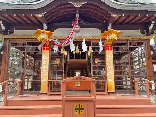 沙沙貴神社の本殿・本堂