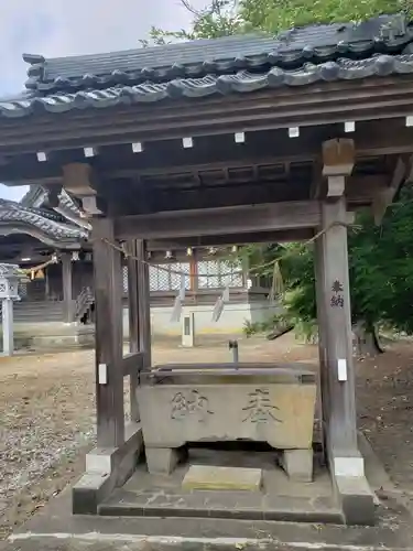 水戸田稲荷神社の手水舎