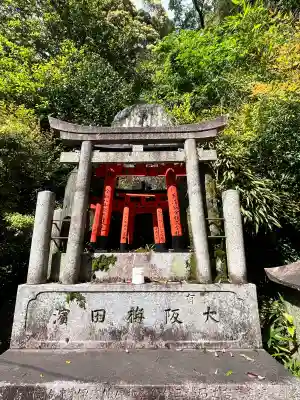 三徳社の{uncategorized: "未分類", other: "その他", undefined: "問題あり", building: "その他建物", grave: "お墓", sacred_gate: "鳥居", guardian: "狛犬", statue: "像", buddha: "仏像", history: "歴史", nature: "自然", garden: "庭園", animal: "動物", pagoda: "塔", temizu: "手水舎", mountain_gate: "山門・神門", sanctuary: "本殿・本堂", subordinate: "末社・摂社", art: "芸術", scenery: "景色", jizo: "地蔵", ema: "絵馬", goshuin: "御朱印", omikuji: "おみくじ", items: "授与品その他", amulet: "お守り", goshuincho: "御朱印帳", eats: "食事", festival: "お祭り", votive_dance: "神楽", shichigosan: "七五三参", wedding: "結婚式", experience: "体験その他", initially: "初詣", around: "周辺", anti_infection: "感染症対策"}