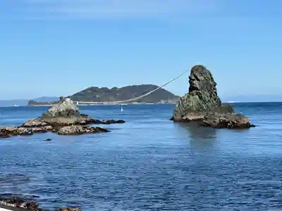 ビシャゴ浦姉妹岩(大分県)