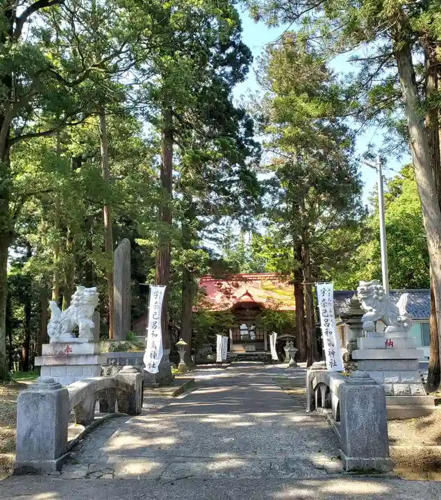 宇奈己呂和気神社の本殿・本堂