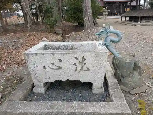 大井神社の{uncategorized: "未分類", other: "その他", undefined: "問題あり", building: "その他建物", grave: "お墓", sacred_gate: "鳥居", guardian: "狛犬", statue: "像", buddha: "仏像", history: "歴史", nature: "自然", garden: "庭園", animal: "動物", pagoda: "塔", temizu: "手水舎", mountain_gate: "山門・神門", sanctuary: "本殿・本堂", subordinate: "末社・摂社", art: "芸術", scenery: "景色", jizo: "地蔵", ema: "絵馬", goshuin: "御朱印", omikuji: "おみくじ", items: "授与品その他", amulet: "お守り", goshuincho: "御朱印帳", eats: "食事", festival: "お祭り", votive_dance: "神楽", shichigosan: "七五三参", wedding: "結婚式", experience: "体験その他", initially: "初詣", around: "周辺", anti_infection: "感染症対策"}
