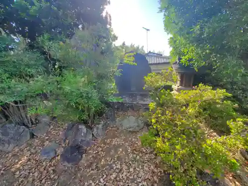 伊奈利神社の塔