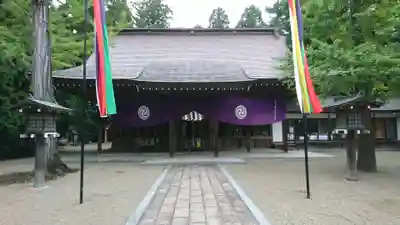 鎮守府八幡宮の本殿・本堂