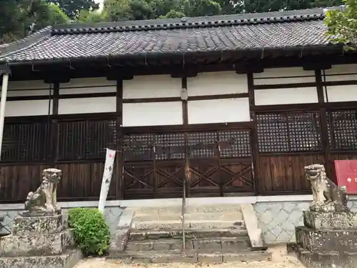 博西神社の本殿