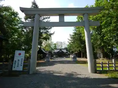鷹栖神社の鳥居