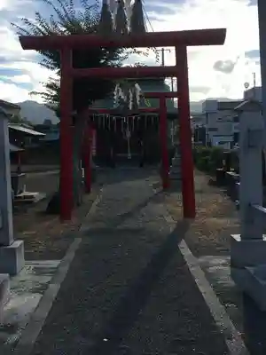 稲荷神社の鳥居