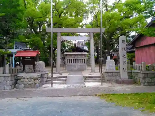 須佐之男社の鳥居