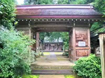 倭文神社の山門・神門