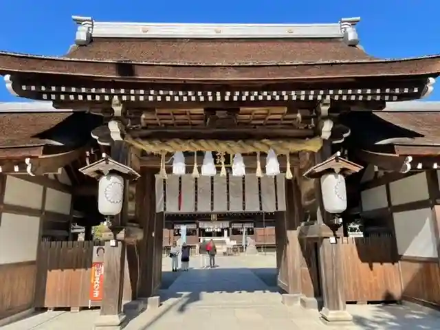 伊弉諾神宮の山門・神門