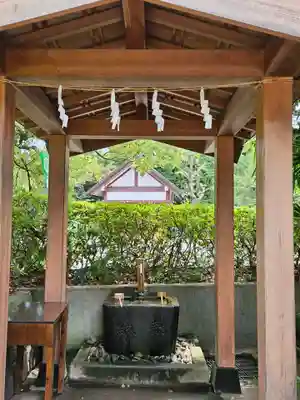 稲毛神社の手水舎