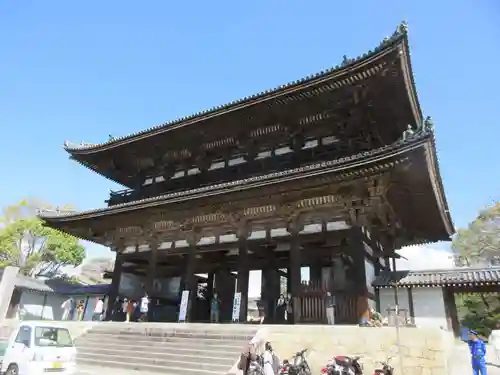 仁和寺の山門