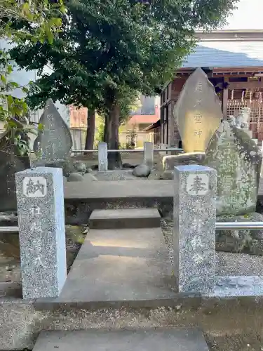 御嶽神社の{uncategorized: "未分類", other: "その他", undefined: "問題あり", building: "その他建物", grave: "お墓", sacred_gate: "鳥居", guardian: "狛犬", statue: "像", buddha: "仏像", history: "歴史", nature: "自然", garden: "庭園", animal: "動物", pagoda: "塔", temizu: "手水舎", mountain_gate: "山門・神門", sanctuary: "本殿・本堂", subordinate: "末社・摂社", art: "芸術", scenery: "景色", jizo: "地蔵", ema: "絵馬", goshuin: "御朱印", omikuji: "おみくじ", items: "授与品その他", amulet: "お守り", goshuincho: "御朱印帳", eats: "食事", festival: "お祭り", votive_dance: "神楽", shichigosan: "七五三参", wedding: "結婚式", experience: "体験その他", initially: "初詣", around: "周辺", anti_infection: "感染症対策"}