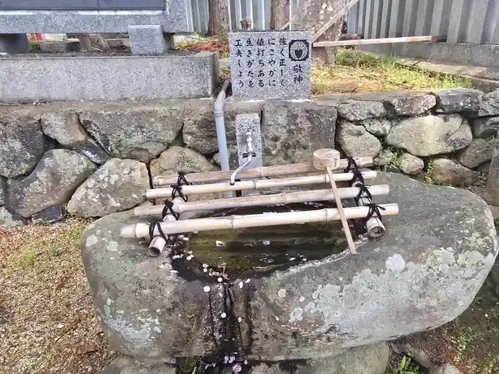 宅春日神社(奈良県)