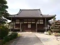 順行寺の本殿・本堂
