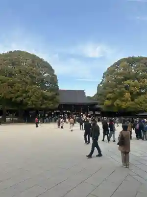 明治神宮の{uncategorized: "未分類", other: "その他", undefined: "問題あり", building: "その他建物", grave: "お墓", sacred_gate: "鳥居", guardian: "狛犬", statue: "像", buddha: "仏像", history: "歴史", nature: "自然", garden: "庭園", animal: "動物", pagoda: "塔", temizu: "手水舎", mountain_gate: "山門・神門", sanctuary: "本殿・本堂", subordinate: "末社・摂社", art: "芸術", scenery: "景色", jizo: "地蔵", ema: "絵馬", goshuin: "御朱印", omikuji: "おみくじ", items: "授与品その他", amulet: "お守り", goshuincho: "御朱印帳", eats: "食事", festival: "お祭り", votive_dance: "神楽", shichigosan: "七五三参", wedding: "結婚式", experience: "体験その他", initially: "初詣", around: "周辺", anti_infection: "感染症対策"}