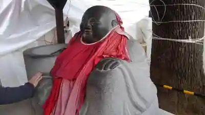 穴八幡宮の地蔵