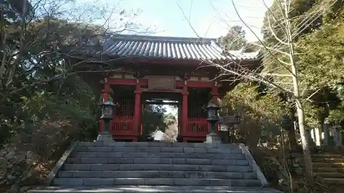 光明寺の山門