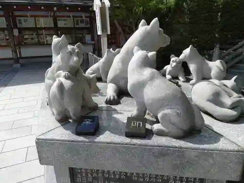 西野神社の狛犬