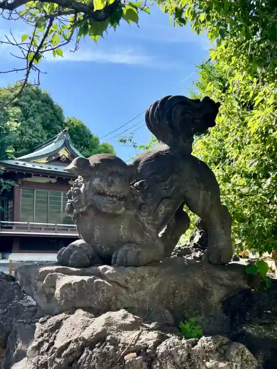 新宿下落合氷川神社の{uncategorized: "未分類", other: "その他", undefined: "問題あり", building: "その他建物", grave: "お墓", sacred_gate: "鳥居", guardian: "狛犬", statue: "像", buddha: "仏像", history: "歴史", nature: "自然", garden: "庭園", animal: "動物", pagoda: "塔", temizu: "手水舎", mountain_gate: "山門・神門", sanctuary: "本殿・本堂", subordinate: "末社・摂社", art: "芸術", scenery: "景色", jizo: "地蔵", ema: "絵馬", goshuin: "御朱印", omikuji: "おみくじ", items: "授与品その他", amulet: "お守り", goshuincho: "御朱印帳", eats: "食事", festival: "お祭り", votive_dance: "神楽", shichigosan: "七五三参", wedding: "結婚式", experience: "体験その他", initially: "初詣", around: "周辺", anti_infection: "感染症対策"}