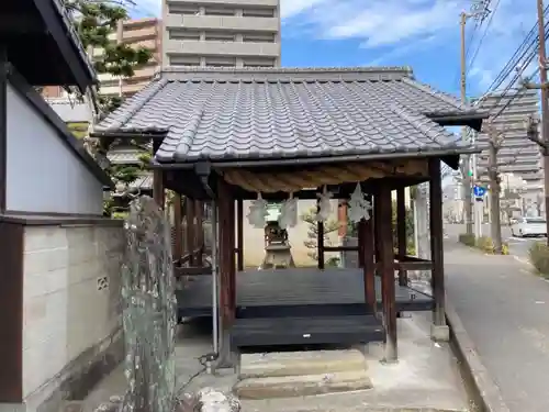 素鵞神社の本殿