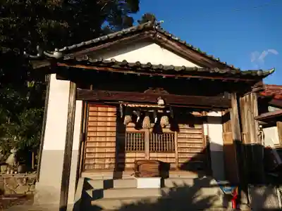 白山社の本殿・本堂