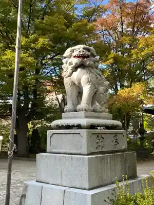 善知鳥神社の狛犬