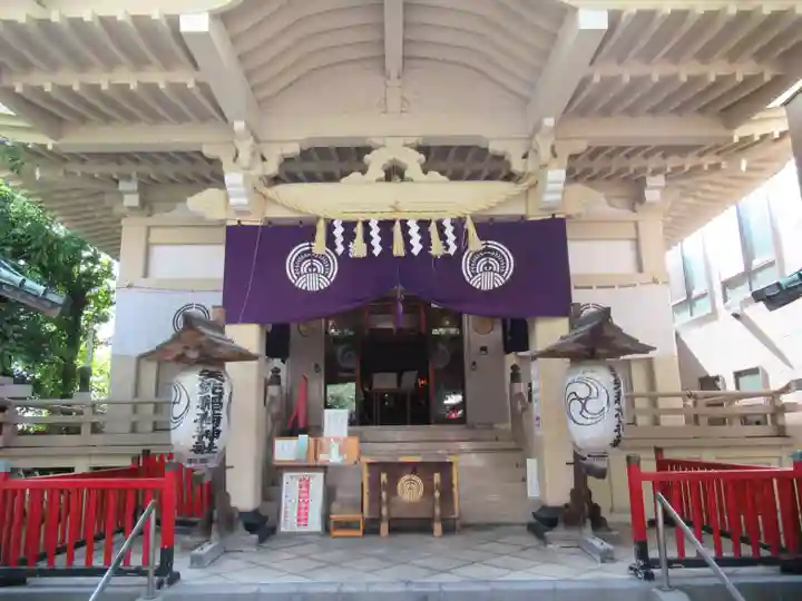 矢先稲荷神社の本殿・本堂