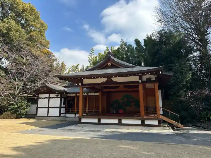 阿佐ヶ谷神明宮の{uncategorized: "未分類", other: "その他", undefined: "問題あり", building: "その他建物", grave: "お墓", sacred_gate: "鳥居", guardian: "狛犬", statue: "像", buddha: "仏像", history: "歴史", nature: "自然", garden: "庭園", animal: "動物", pagoda: "塔", temizu: "手水舎", mountain_gate: "山門・神門", sanctuary: "本殿・本堂", subordinate: "末社・摂社", art: "芸術", scenery: "景色", jizo: "地蔵", ema: "絵馬", goshuin: "御朱印", omikuji: "おみくじ", items: "授与品その他", amulet: "お守り", goshuincho: "御朱印帳", eats: "食事", festival: "お祭り", votive_dance: "神楽", shichigosan: "七五三参", wedding: "結婚式", experience: "体験その他", initially: "初詣", around: "周辺", anti_infection: "感染症対策"}