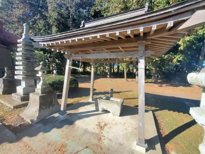 沖稲荷神社の手水舎