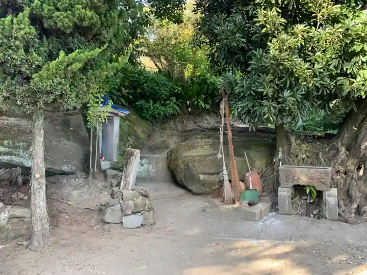 鷹之島弁財天閣(千葉県)