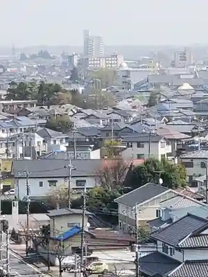 錦着山護国神社の周辺