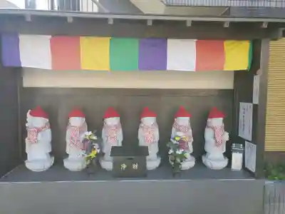 佛願寺　横浜別院の地蔵